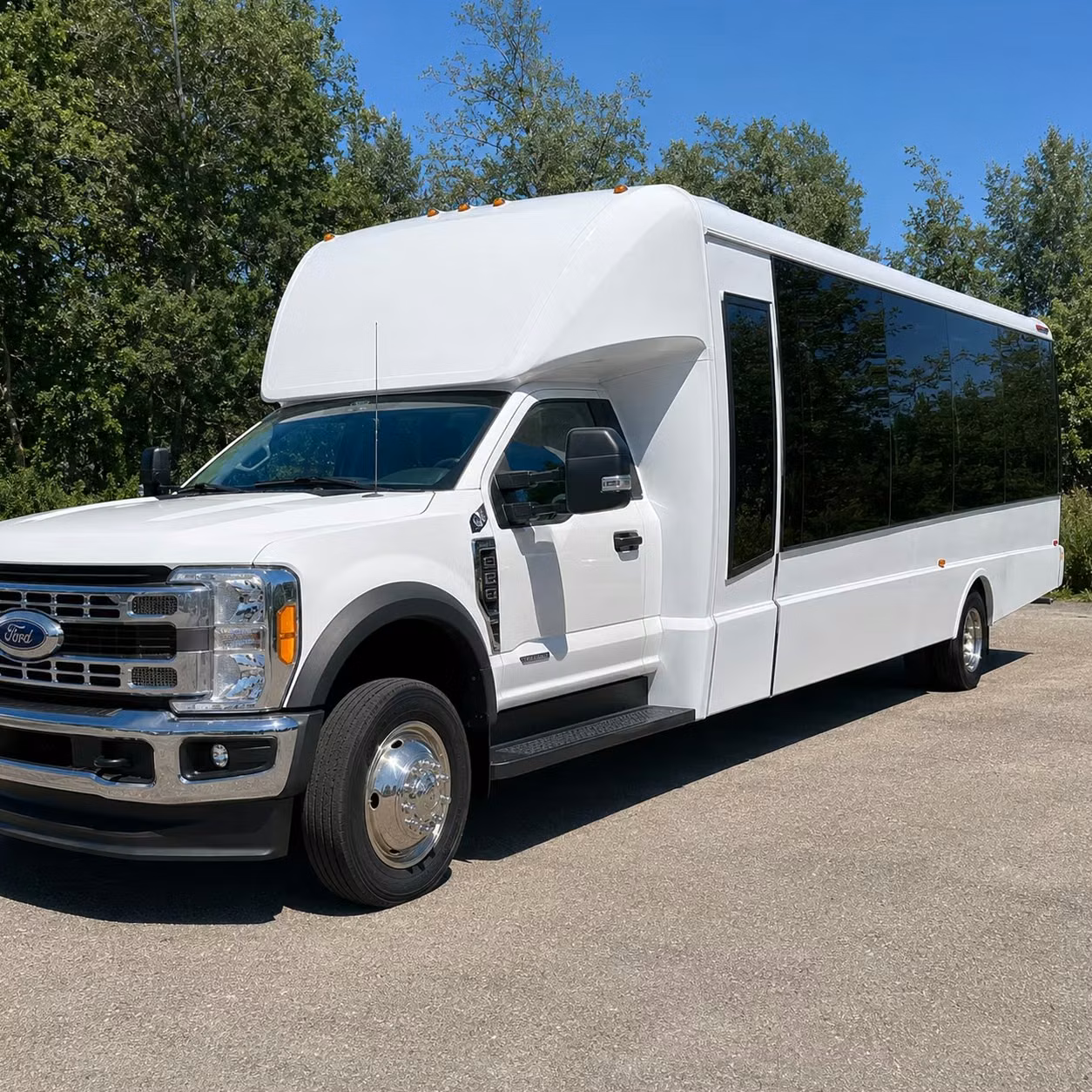 18 passenger minibus