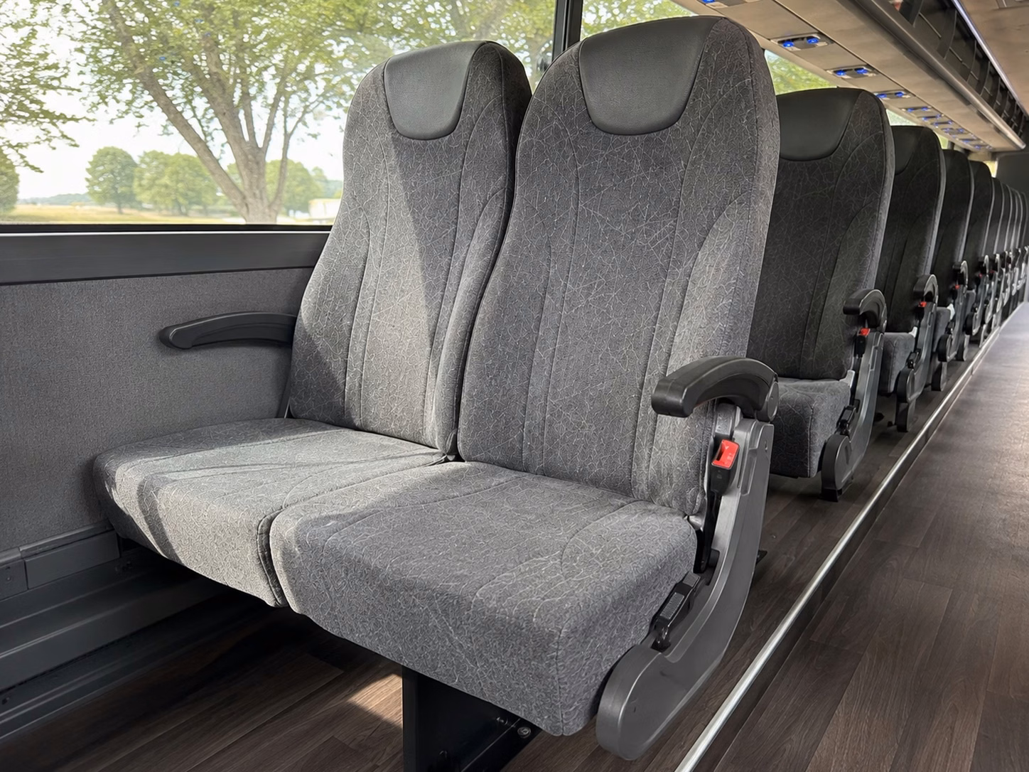 bachelorette party bus rentals in irvine and around orange county